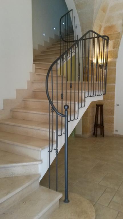 B&B Manzoni Resort Brindisi Bagian luar foto
